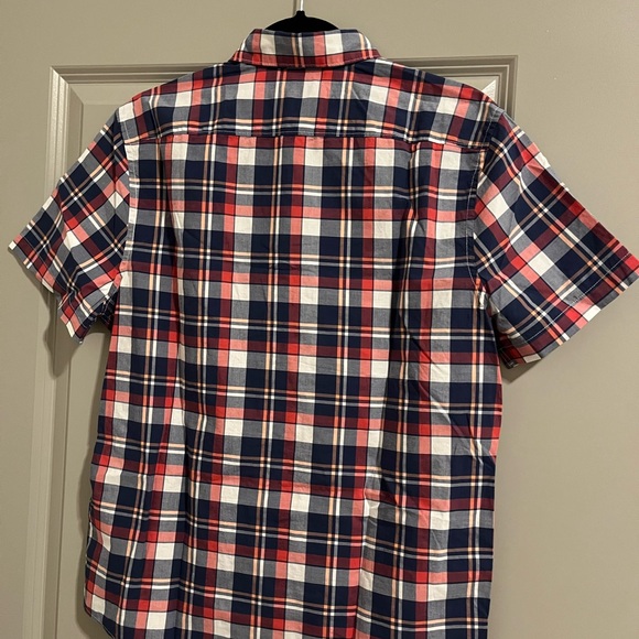EXPRESS NWT Mens Plaid Short Sleeve Shirt Small Classic Fit - Picture 3 of 3